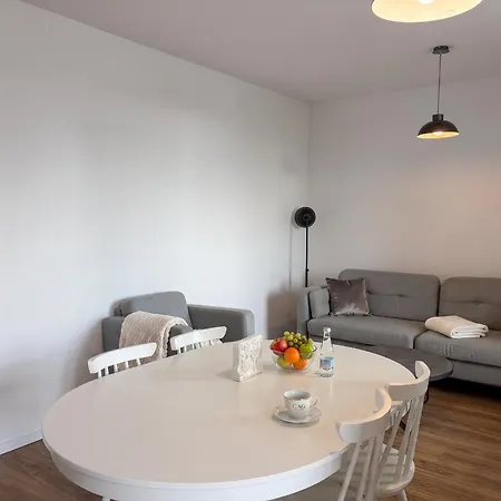 Urban - Luxury - 2 Bedrooms - Pereca Street Варшава