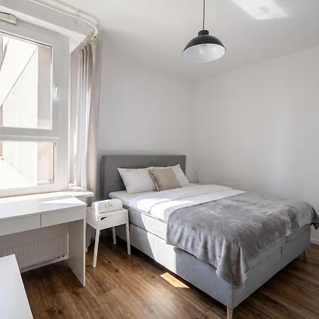 Urban - Luxury - 2 Bedrooms - Pereca Street *